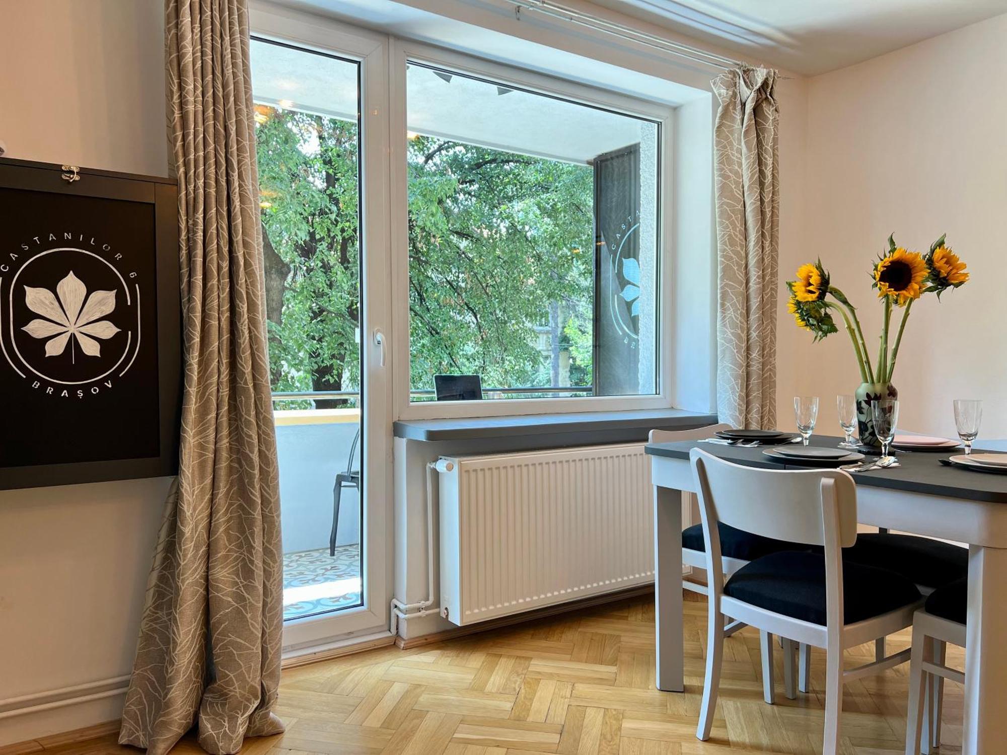 Castanilor 6 - Hip Industrial Apartment Close To City Centre Brasov Bagian luar foto